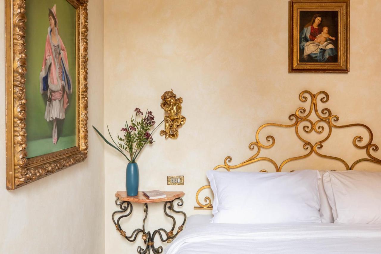 Appartamento Iflat Golden Gem In Trevi Roma Esterno foto